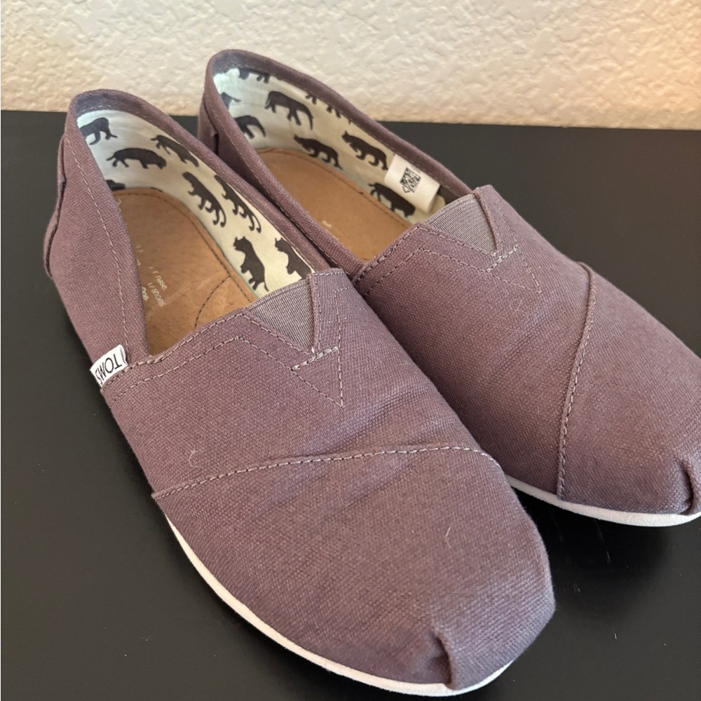 TOMS Mauve Canvas Slip-Ons